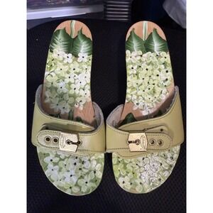 Dr. Scholl's  Womens Hand Painted‎ Size 6